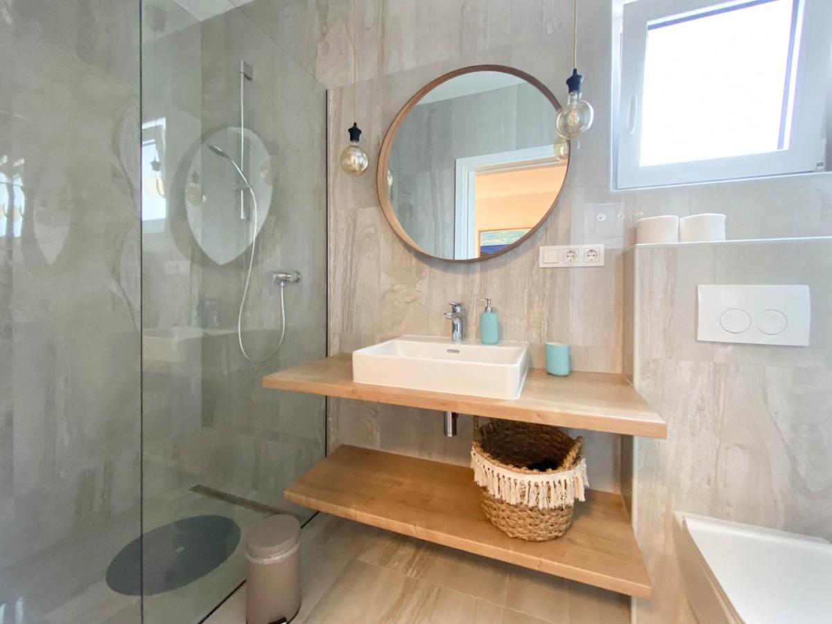 Marisa Apartments Hvar II Хвар Екстериор снимка